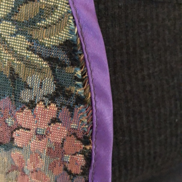 INDULGE Vintage Floral and Purple Vest - Picture 7 of 8